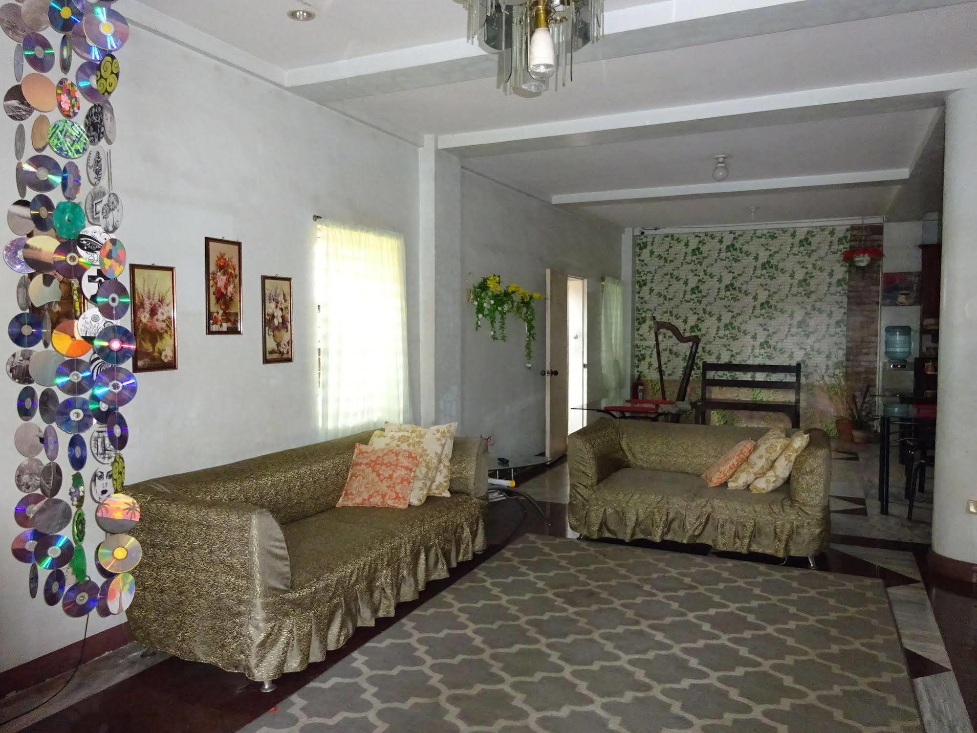 Pe'Re Aristo Guesthouse Mandaue City Luaran gambar