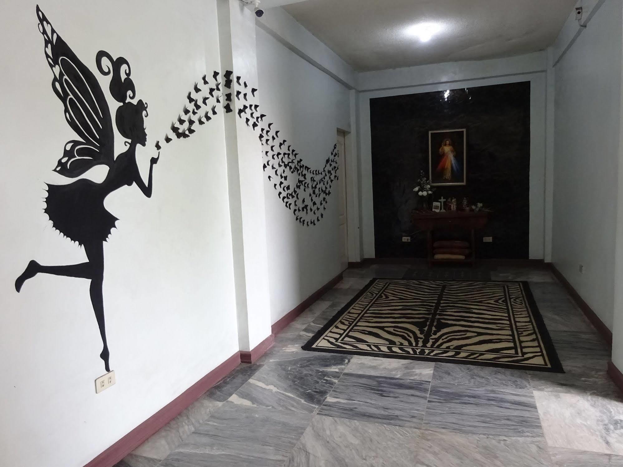 Pe'Re Aristo Guesthouse Mandaue City Luaran gambar