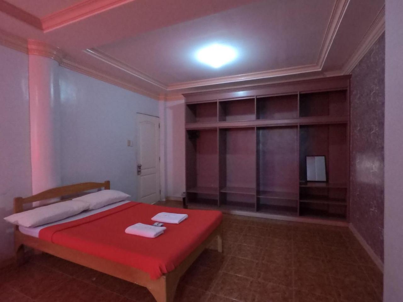 Pe'Re Aristo Guesthouse Mandaue City Luaran gambar