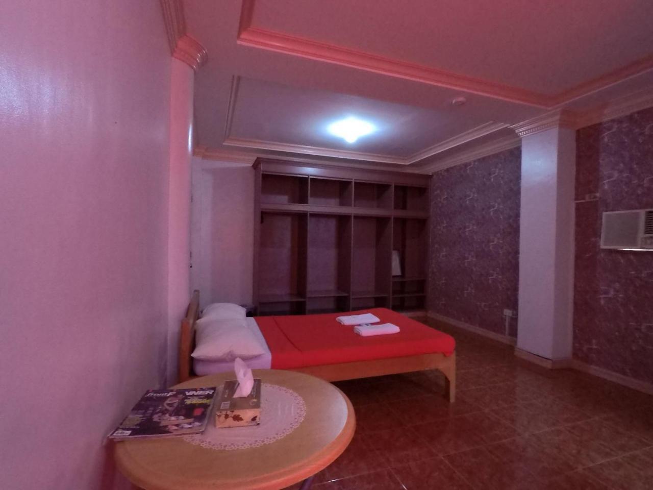 Pe'Re Aristo Guesthouse Mandaue City Luaran gambar