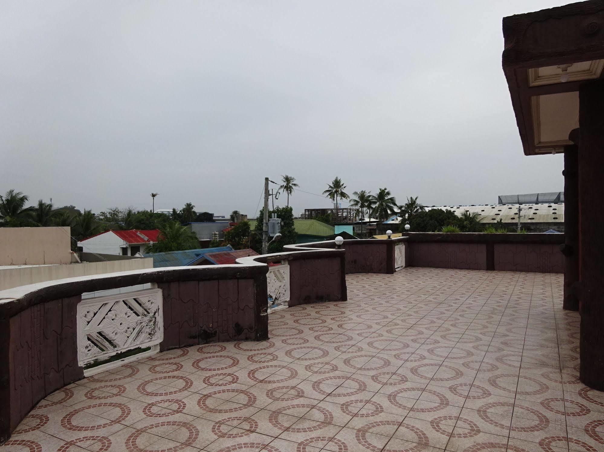 Pe'Re Aristo Guesthouse Mandaue City Luaran gambar